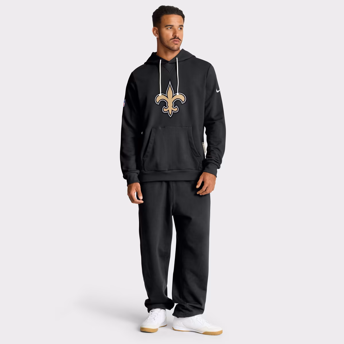Men's Nike Black New Orleans Saints Sideline Standard Issue Initial Home Dri-FIT Hoodie 4 Men's Nike Black New Orleans Saints Sideline Standard Issue Initial Home Dri-FIT Hoodie