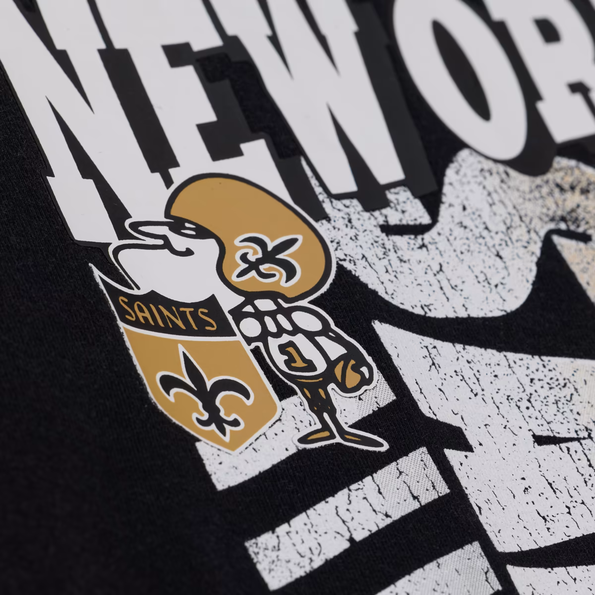 Women's Mitchell & Ness Black New Orleans Saints Street Graphic Boxy Cropped T-Shirt 5 Women's Mitchell & Ness Black New Orleans Saints Street Graphic Boxy Cropped T-Shirt