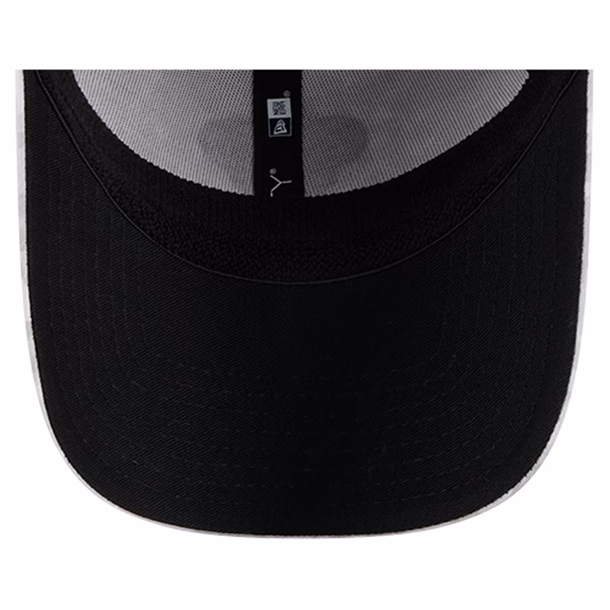 Men's New Era White New Orleans Saints 2025 Salute to Service Digital Camo Fan Pack 39THIRTY Flex Hat 6 Men's New Era White New Orleans Saints 2025 Salute to Service Digital Camo Fan Pack 39THIRTY Flex Hat