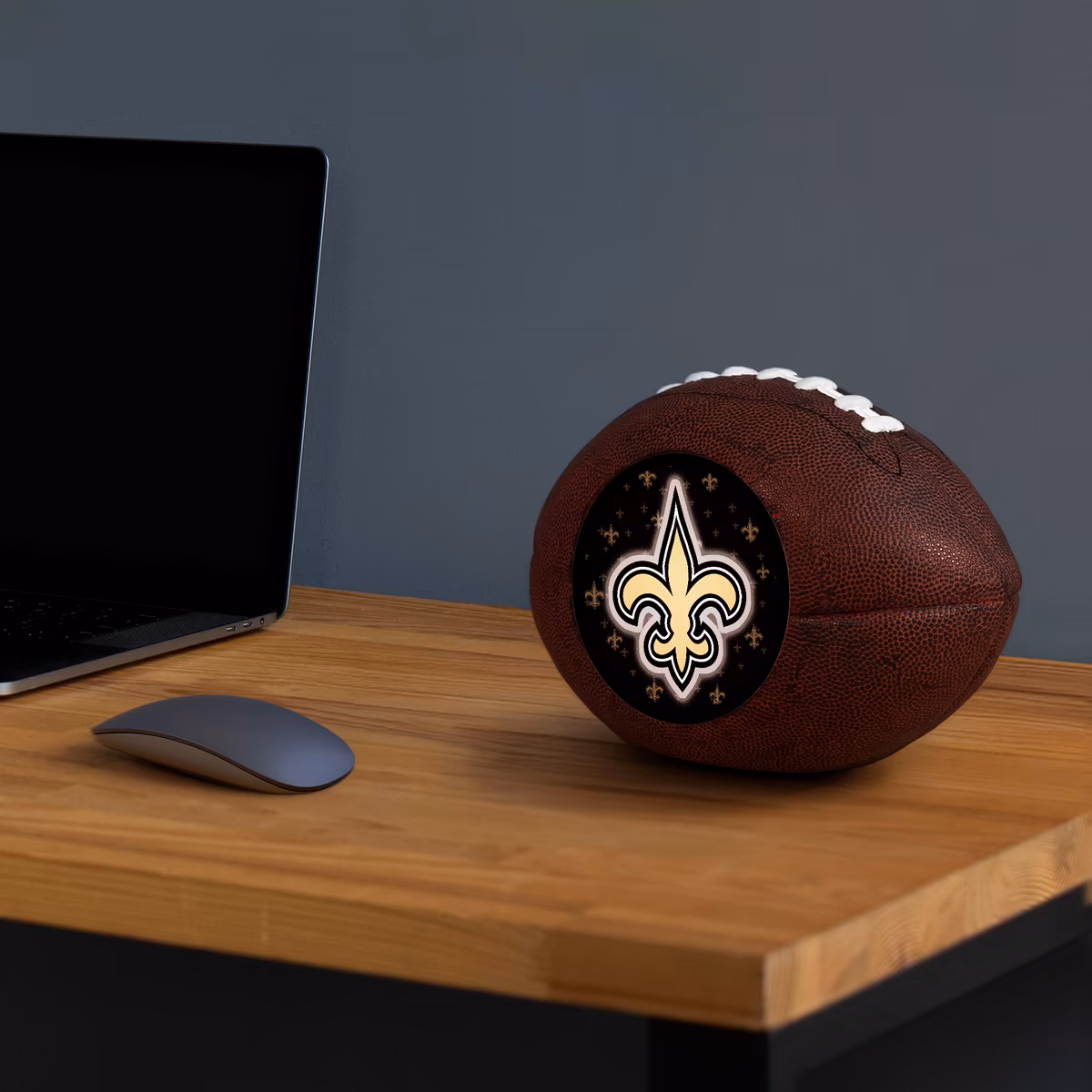 New Orleans Saints 3D Resin Footballer 4 New Orleans Saints 3D Resin Footballer