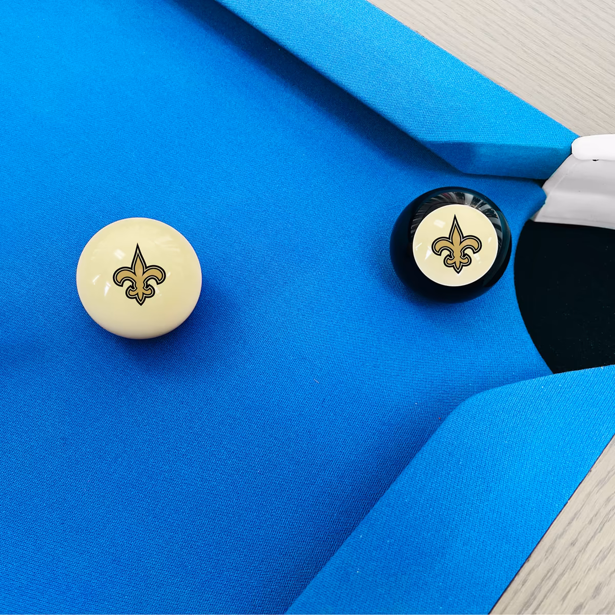 Imperial New Orleans Saints Logo Cue Ball & 8 Ball Combo Set 4 Imperial New Orleans Saints Logo Cue Ball & 8 Ball Combo Set