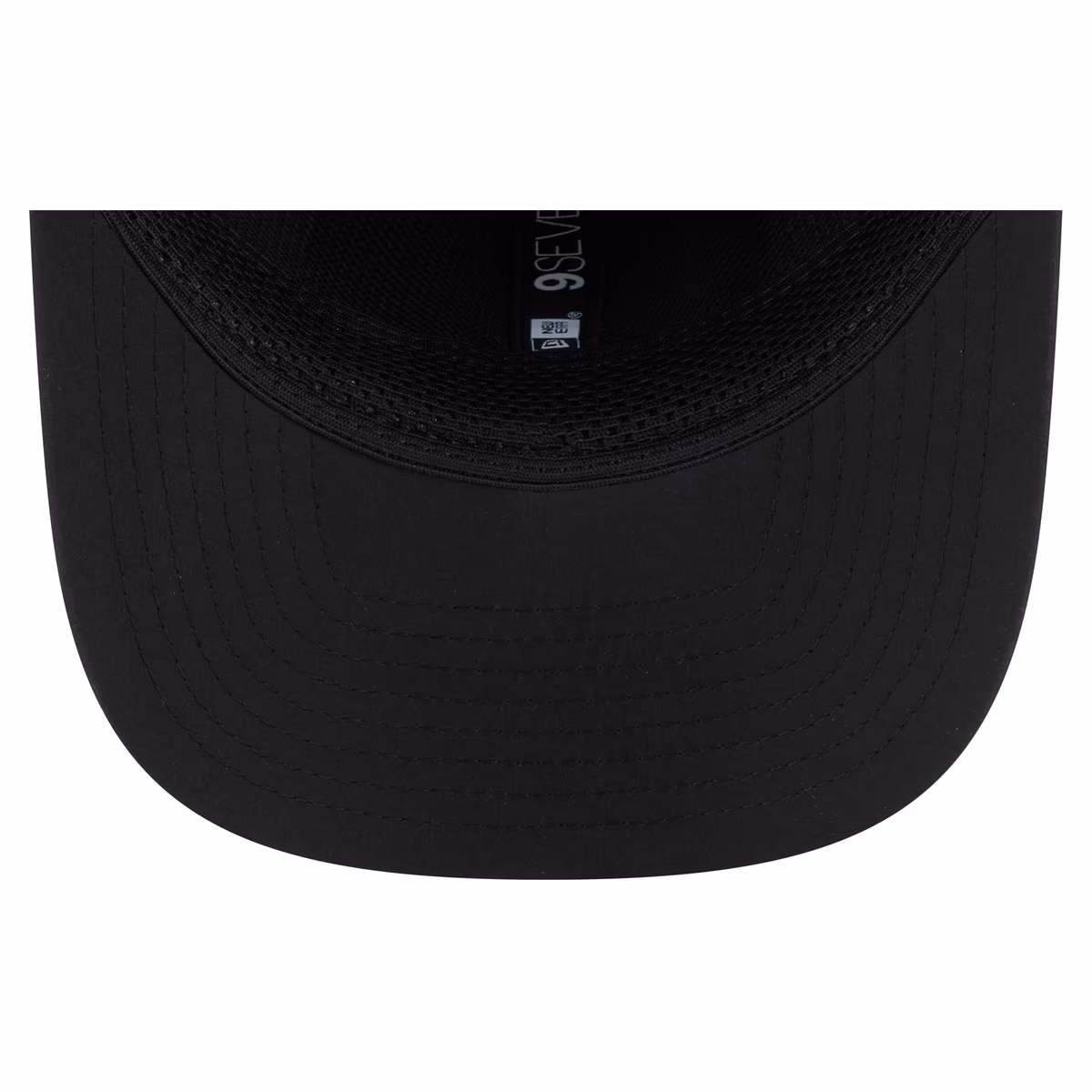 Men's New Era Black New Orleans Saints 2026 Sideline 9SEVENTY Adjustable Hat 6 Men's New Era Black New Orleans Saints 2026 Sideline 9SEVENTY Adjustable Hat